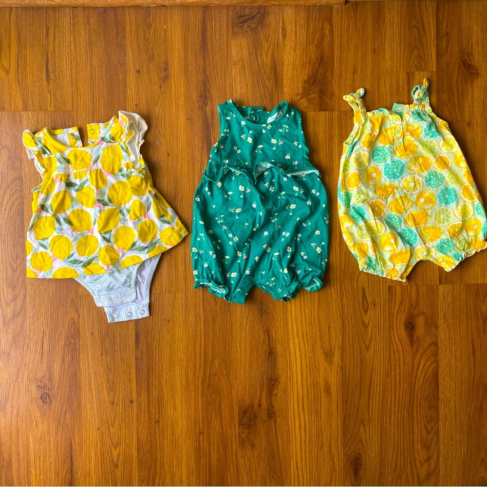 Carters Summer Bundle Baby Girl Rompers- Size 0-3Months